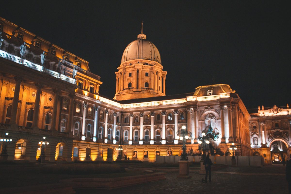 tmc-travel-and-tours_balkans_buda-castle